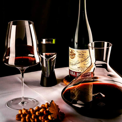 Vivienne [R] - Red Wine